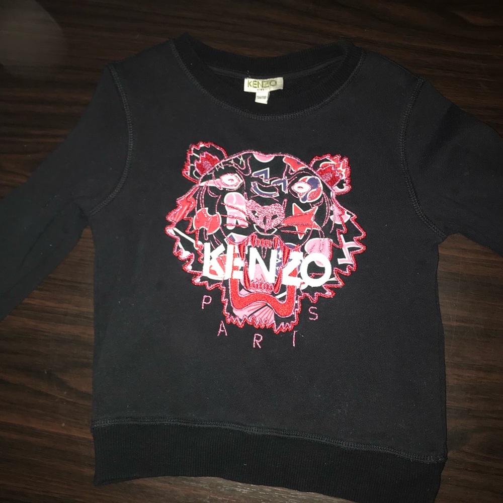 Girls crew neck sweater